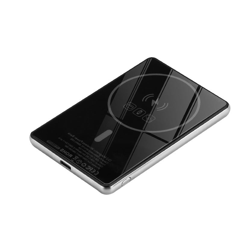 Magnetic wireless power bank